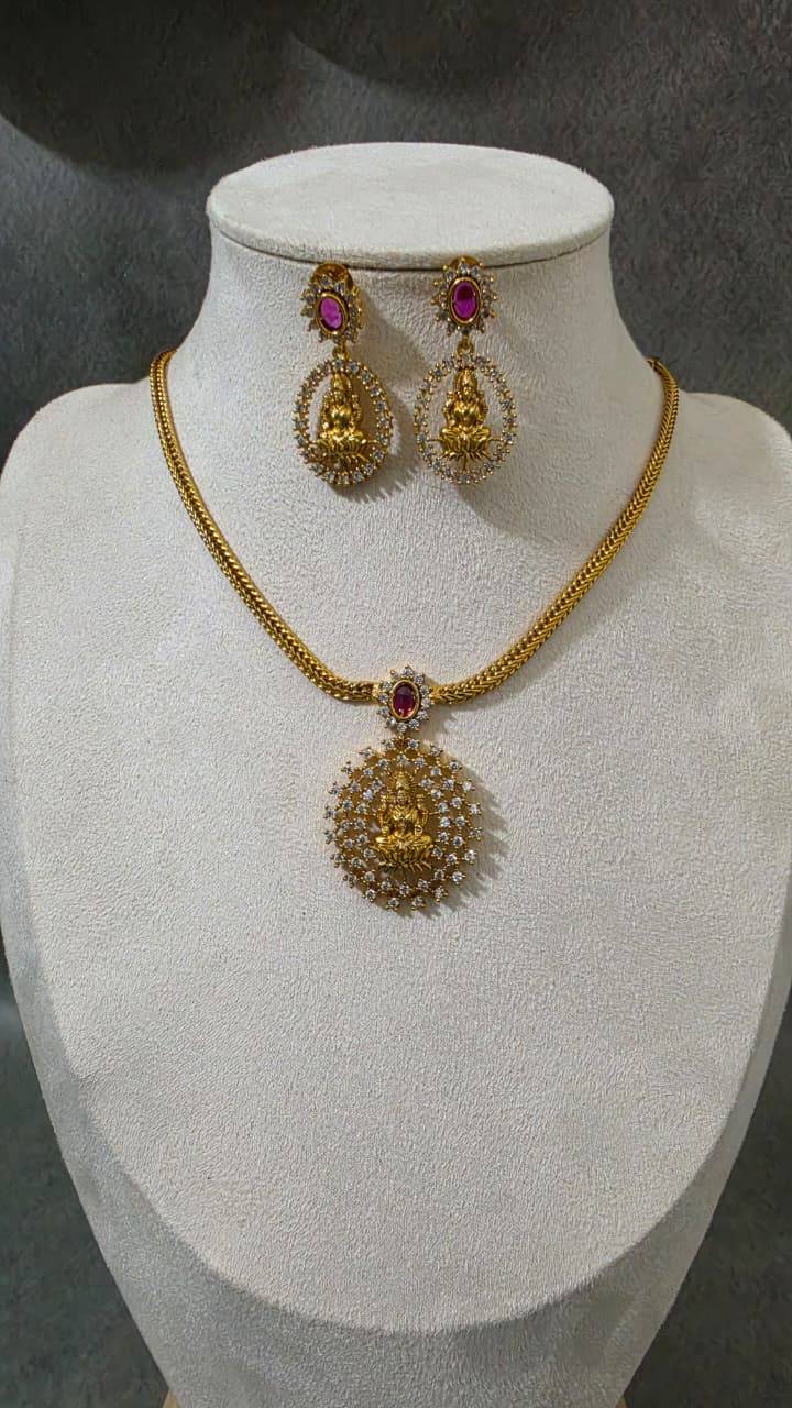 Premium Single Lakshmi Pendant